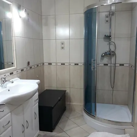 Apartament *